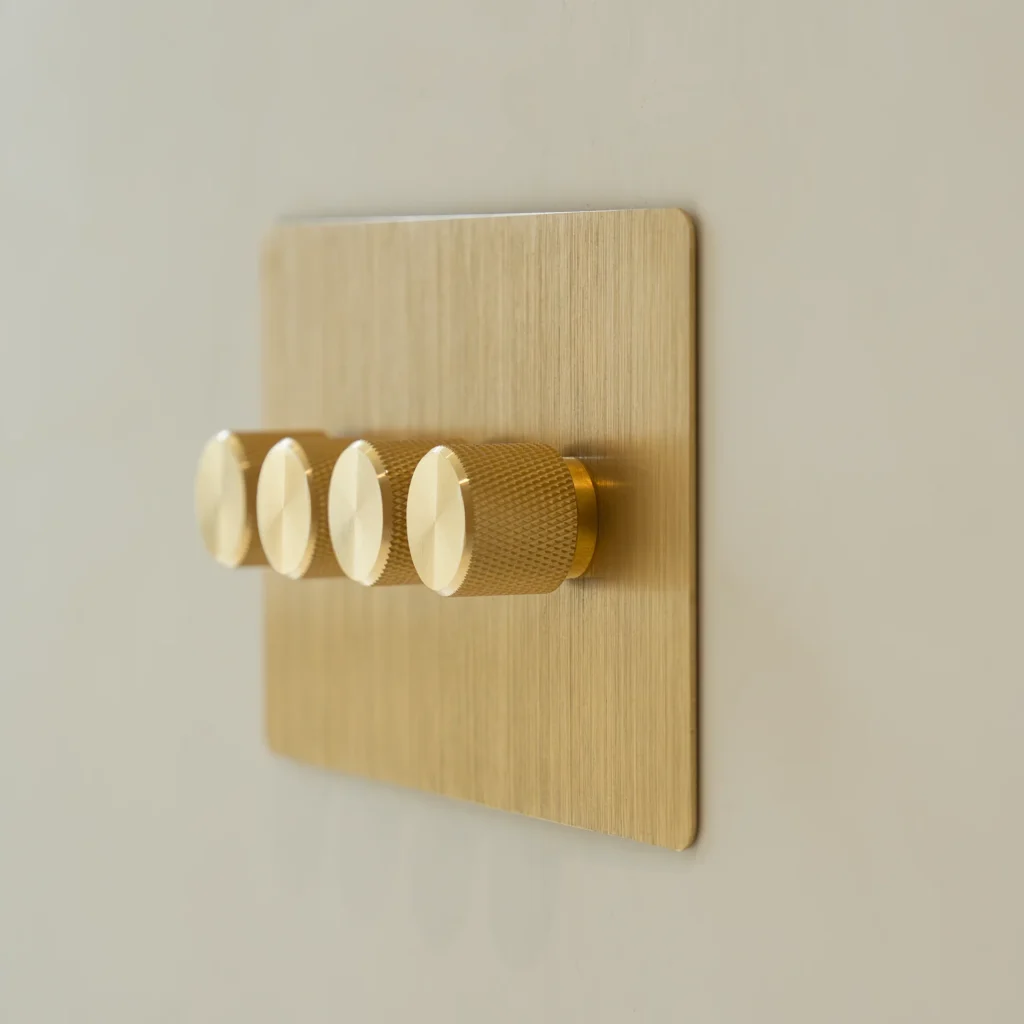 brass 4 gang dimmer switch, 400W